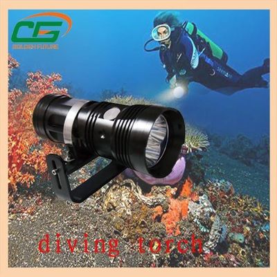 डाइविंग मशाल उद्योग लाइट 200 मीटर डाइविंग गहराई rechargeable हाई पावर एलईडी